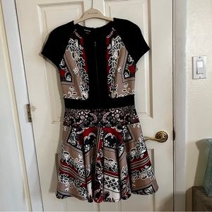 Bebe Floral Fit and Flare Dress with Tulle Sz M